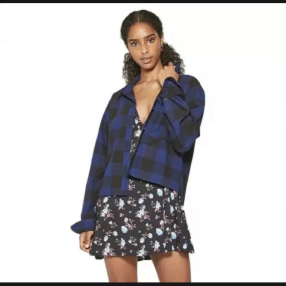 Wild Fable Blue and Black Plaid Button Down Shirt